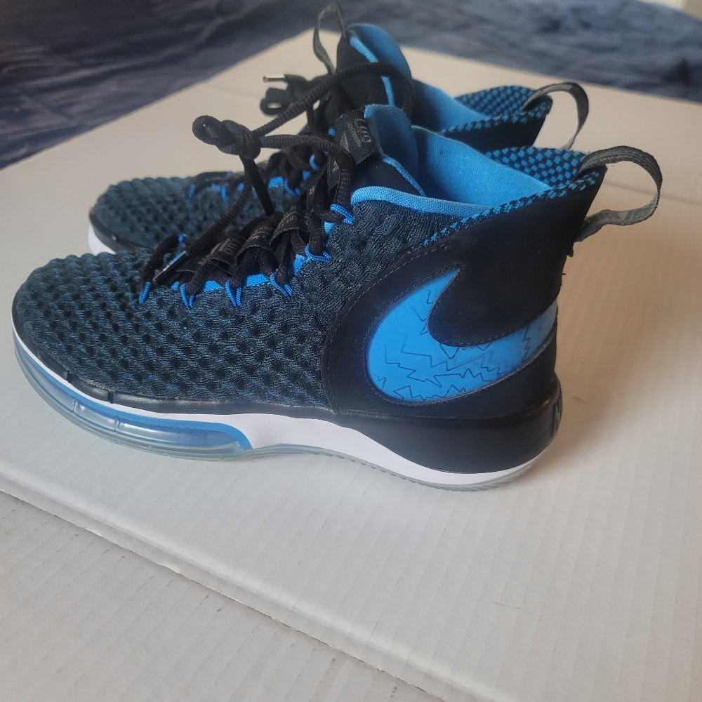 Nike AlphaDunk Pure Magic Size 7.5 Mens - Picture 4 of 6